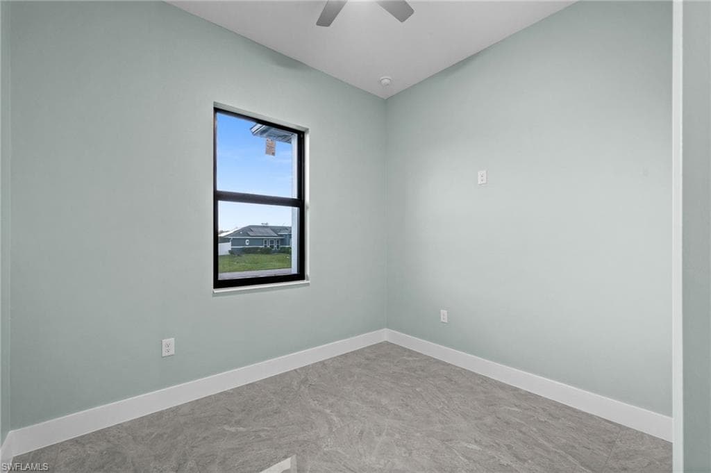 16264 Horizon RD-23