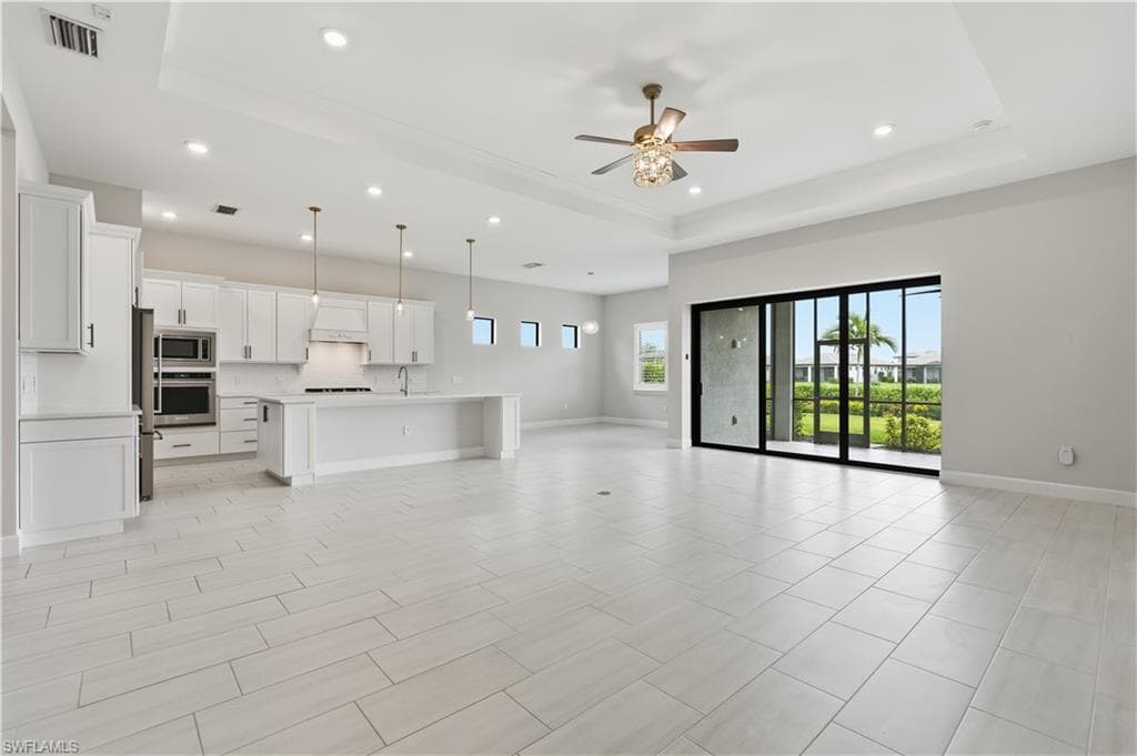 1848 Terreno BLVD-1