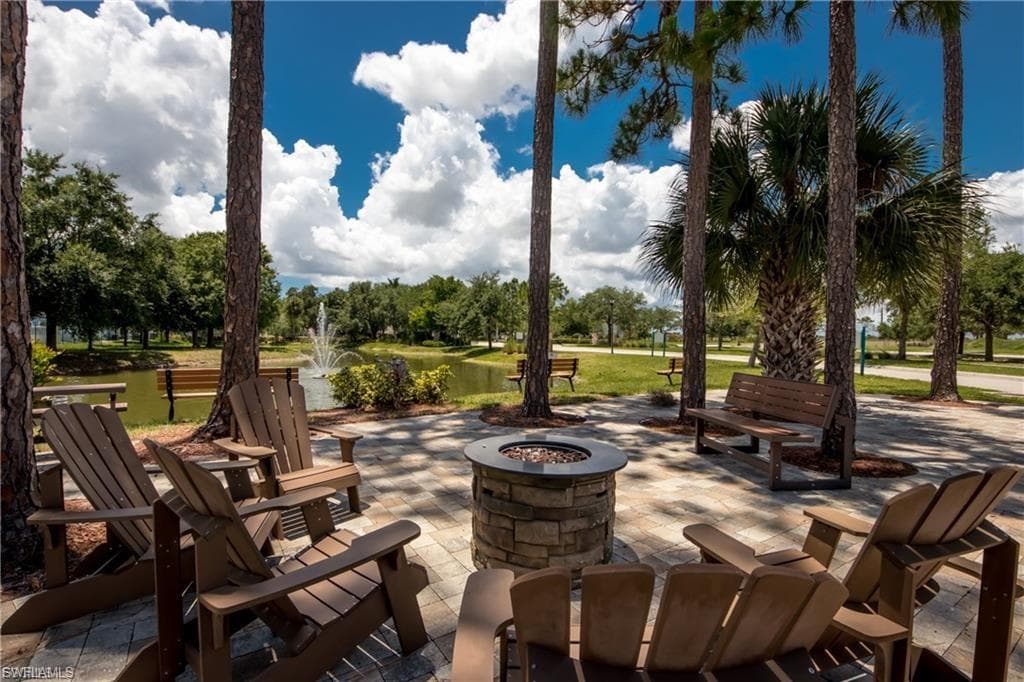 1137 Winding Pines CIR 203-26
