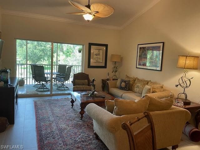 1137 Winding Pines CIR 203-5