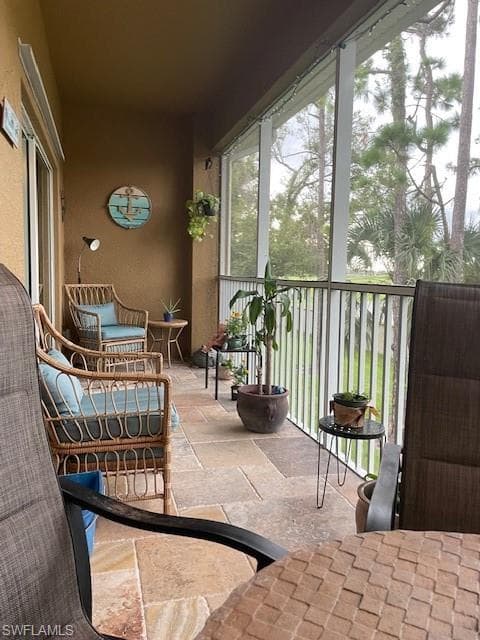 1137 Winding Pines CIR 203-16