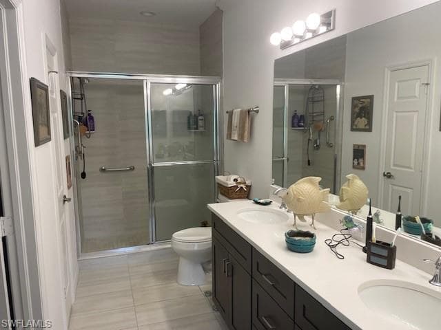 1137 Winding Pines CIR 203-11
