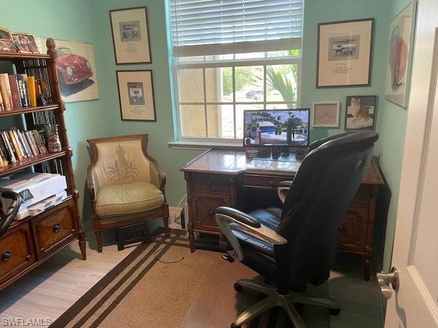 1137 Winding Pines CIR 203-18