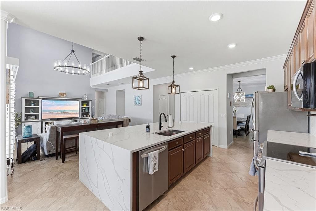 2175 Vermont LN-15