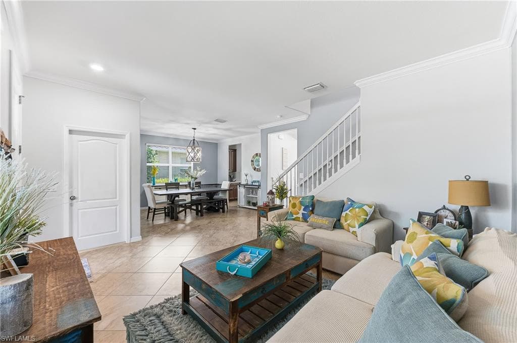2175 Vermont LN-8