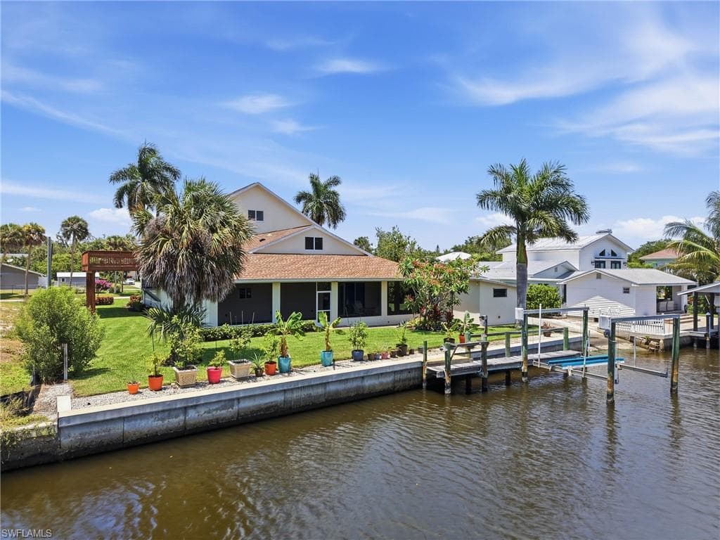 4837 Tarpon AVE-3