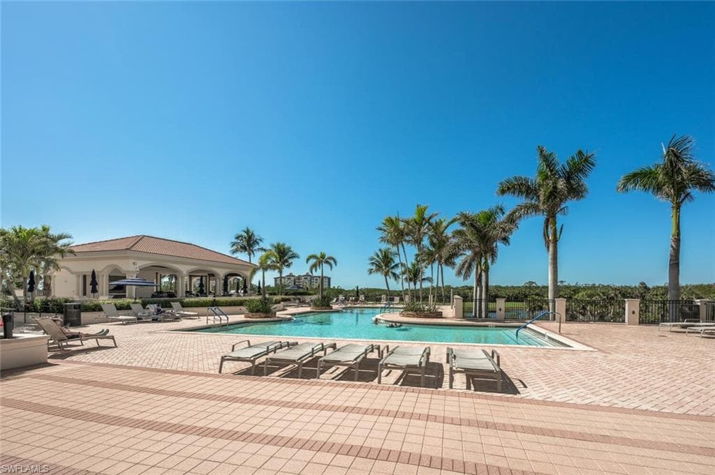 23850 Via Italia CIR 204-41