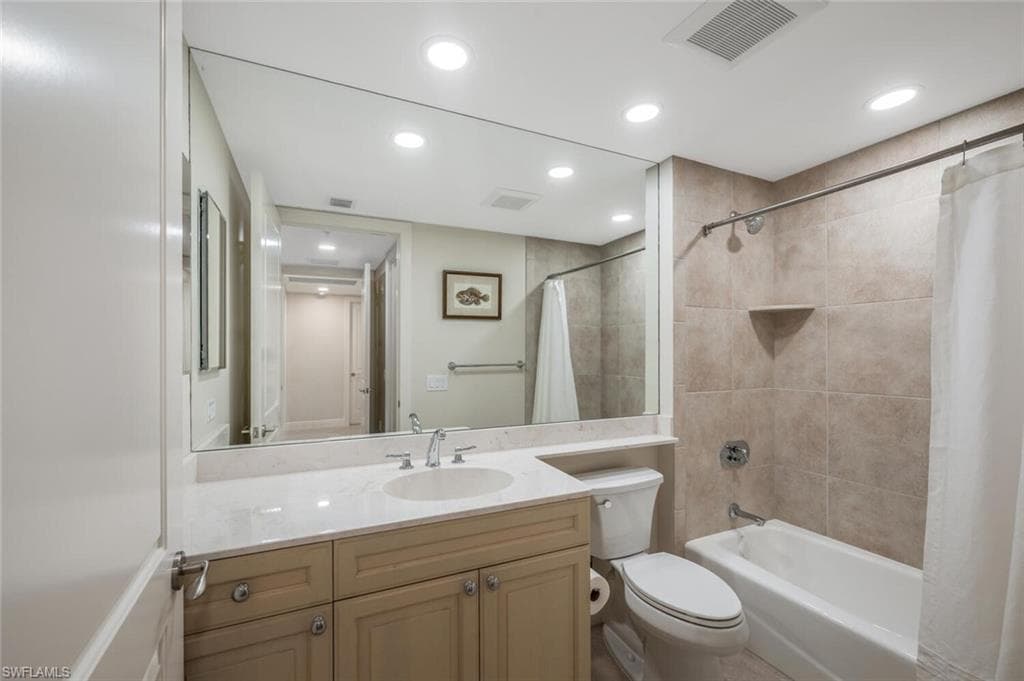 23850 Via Italia CIR 204-31
