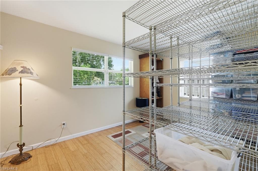 1316 Rordon AVE-26