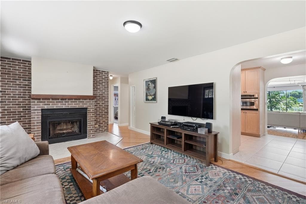 1316 Rordon AVE-8