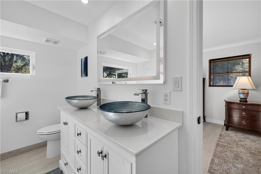 5100 Mahogany Ridge DR-15