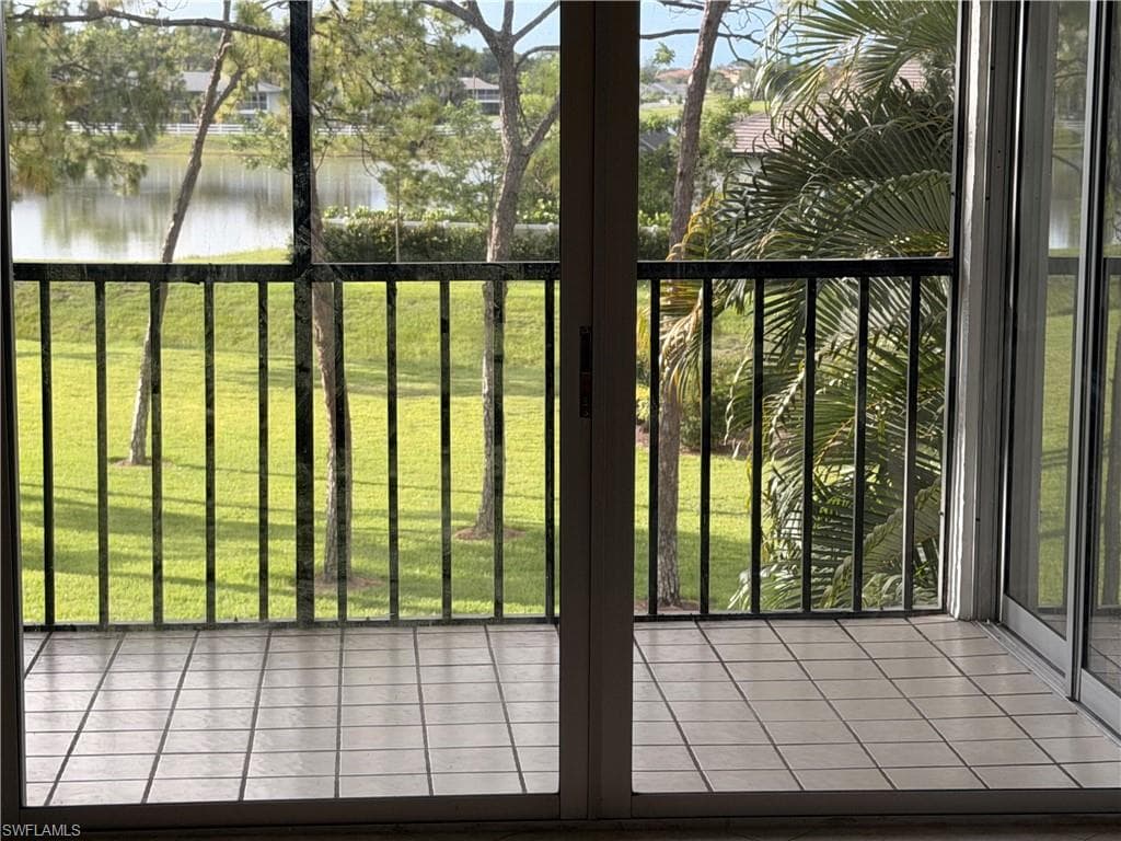 25806 Cockleshell DR C 313-4
