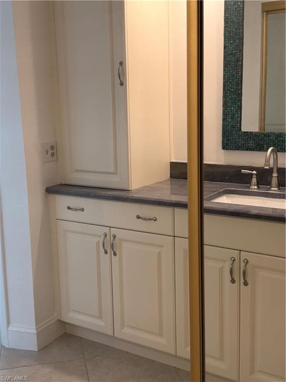 25806 Cockleshell DR C 313-14