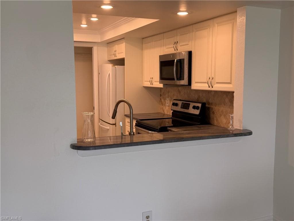 25806 Cockleshell DR C 313-7