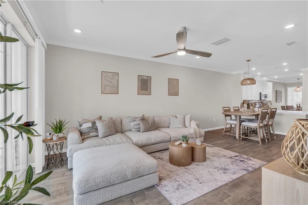 11771 Venetian Lagoon DR 103-12