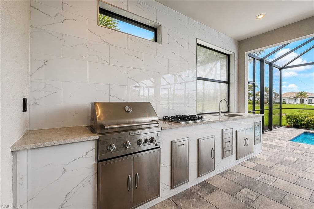 11110 Canal Grande DR-23