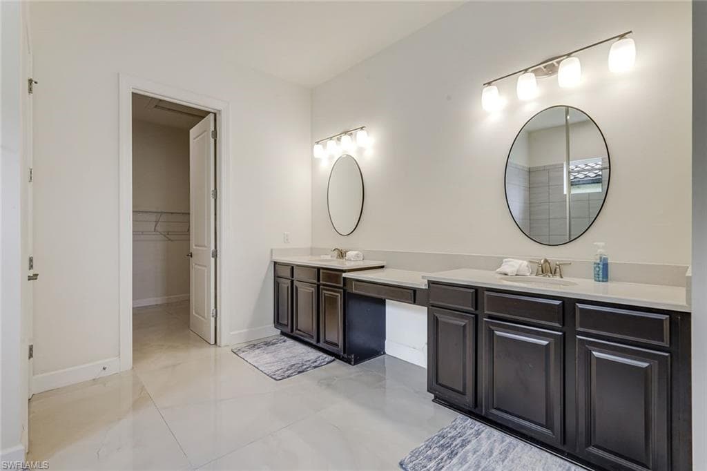 11110 Canal Grande DR-16