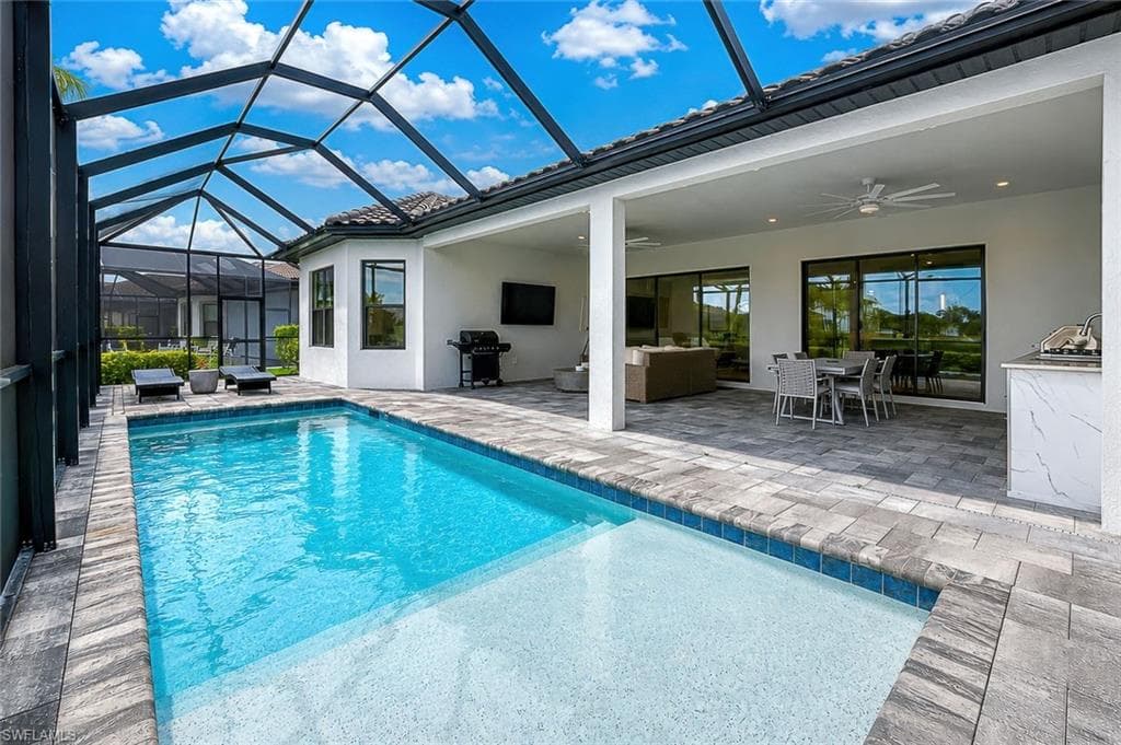 11110 Canal Grande DR-25
