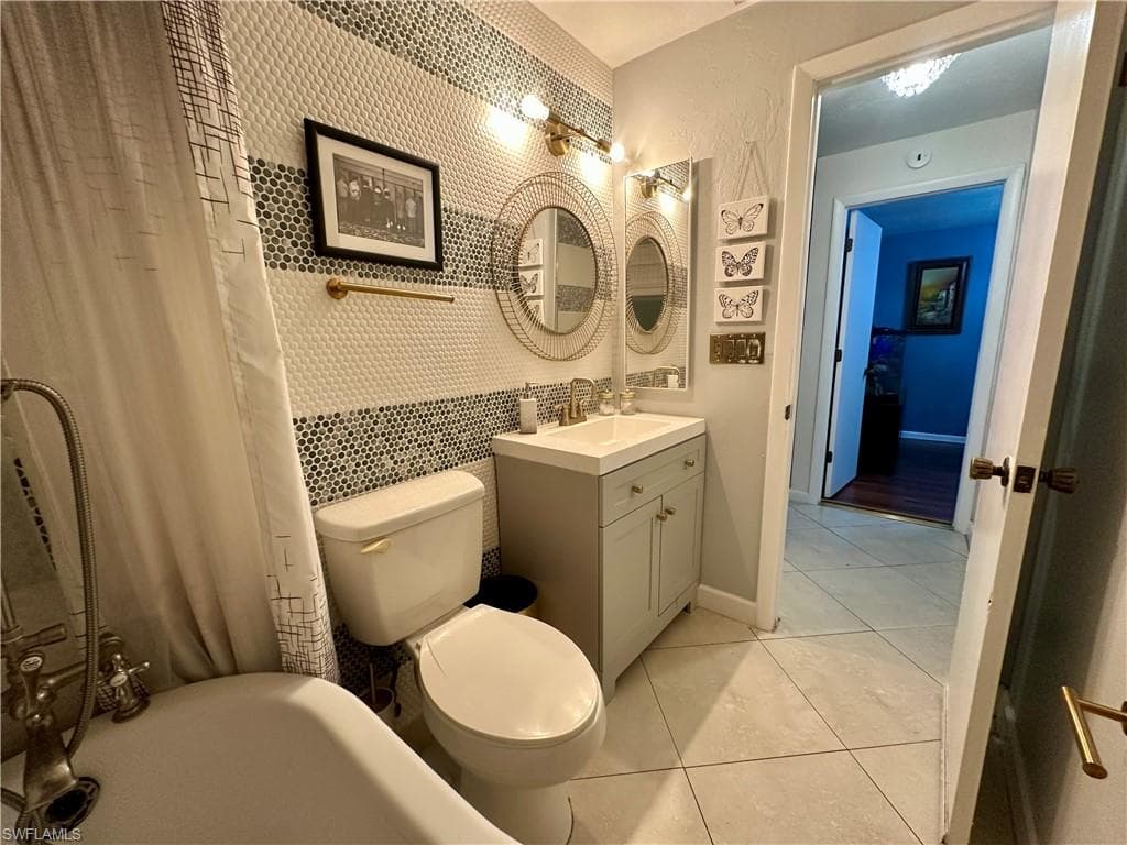 1495 Cranville SQ-22