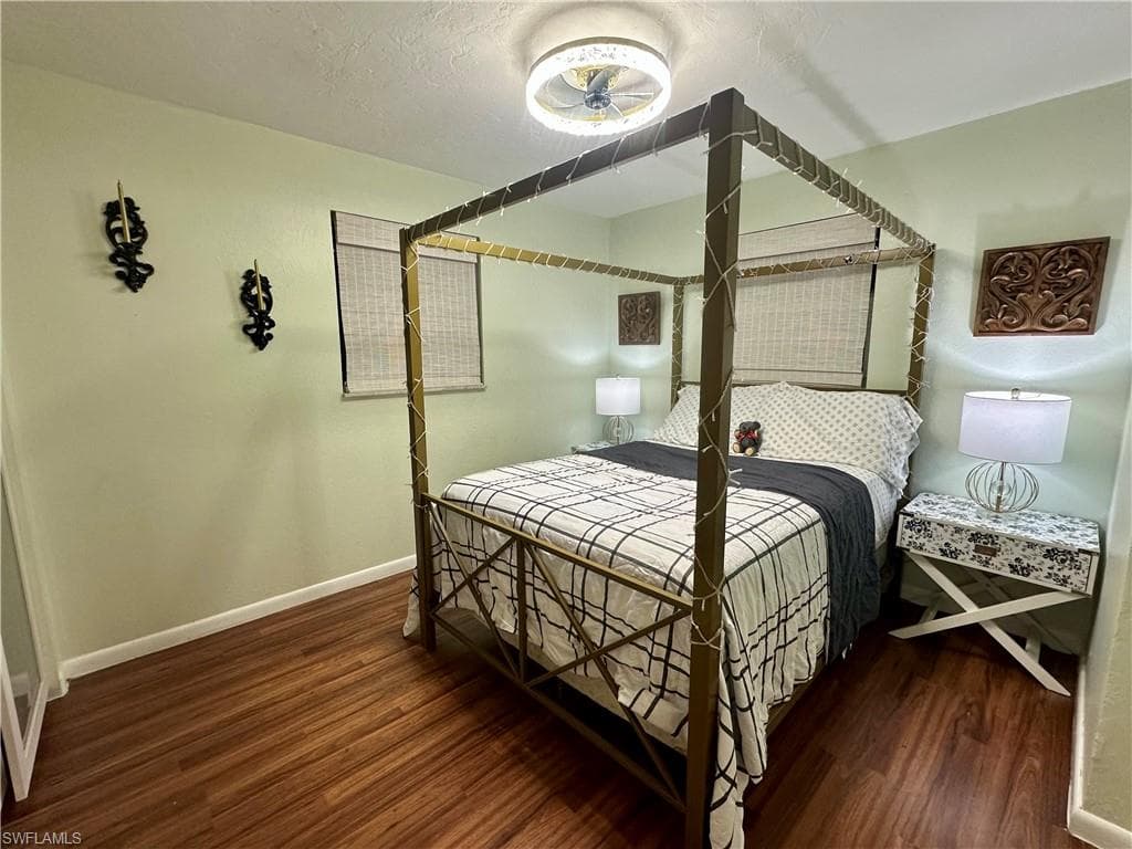 1495 Cranville SQ-15