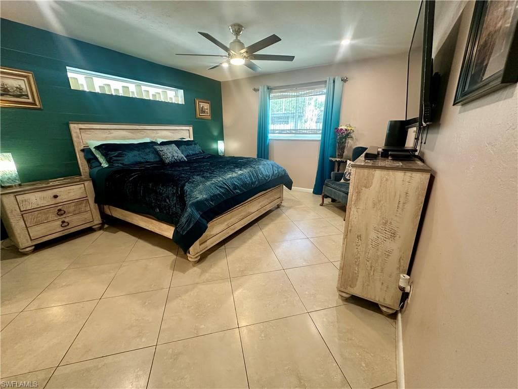 1495 Cranville SQ-6