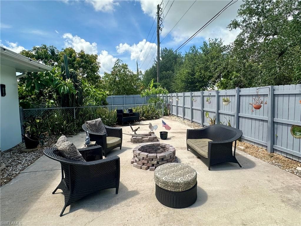 1495 Cranville SQ-34