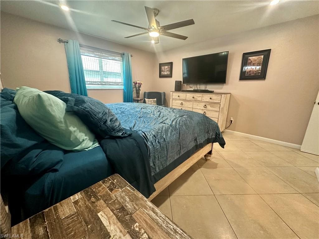 1495 Cranville SQ-7