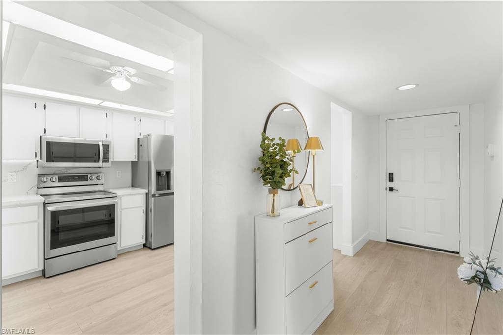 700 Misty Pines CIR 204-3