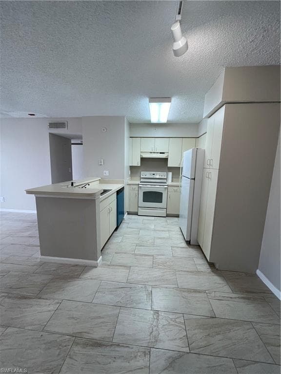 13521 Eagle Ridge DR 123-6