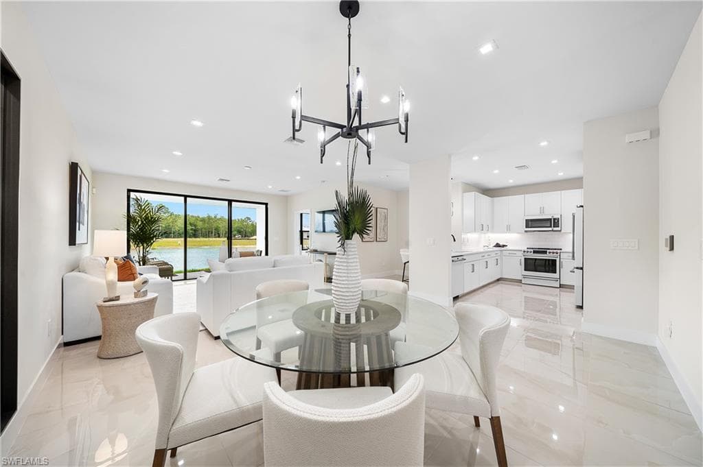 10952 Salt Bay WAY-14
