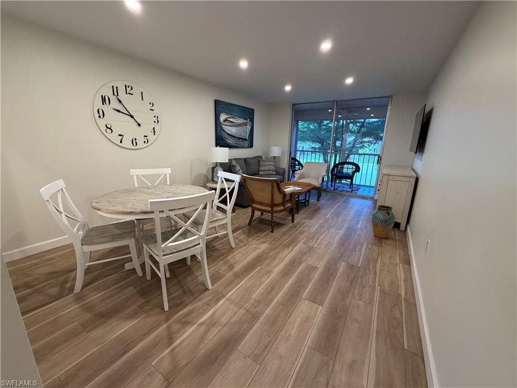 180 Turtle Lake CT 206-1