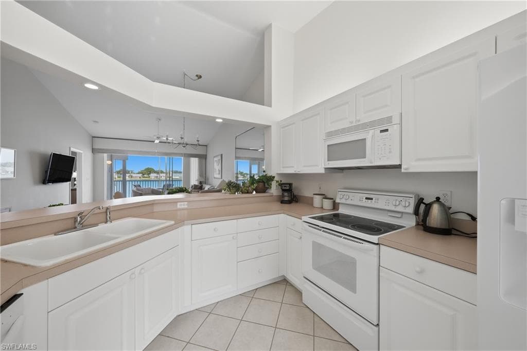 3320 Crown Pointe BLVD 201-10