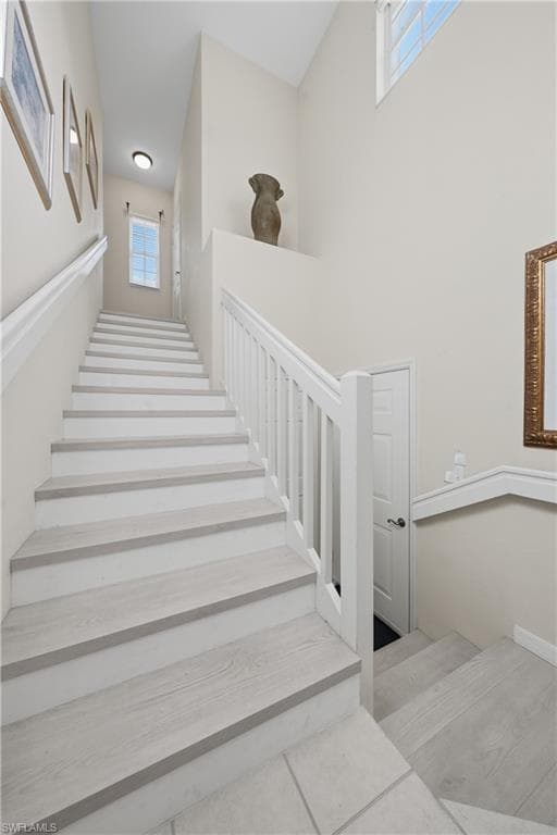 3320 Crown Pointe BLVD 201-3