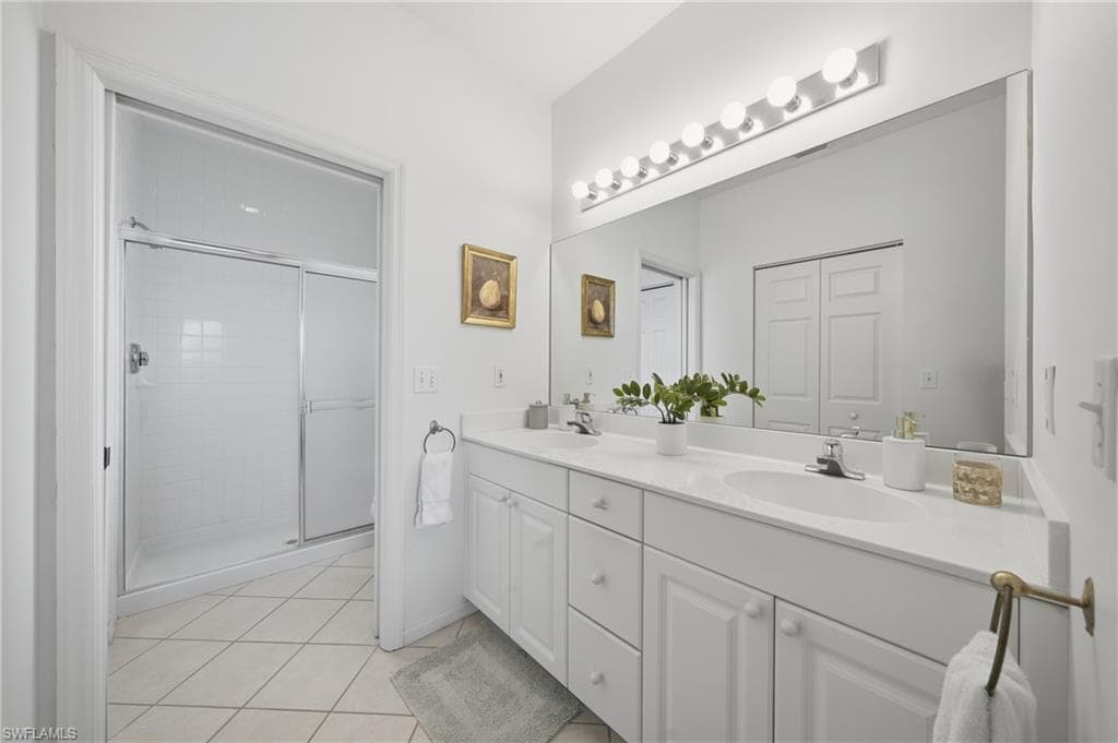 3320 Crown Pointe BLVD 201-24