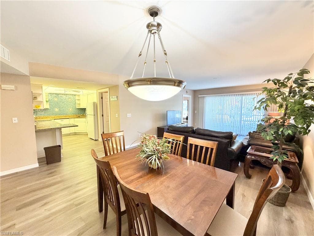 509 Roma CT 107-1