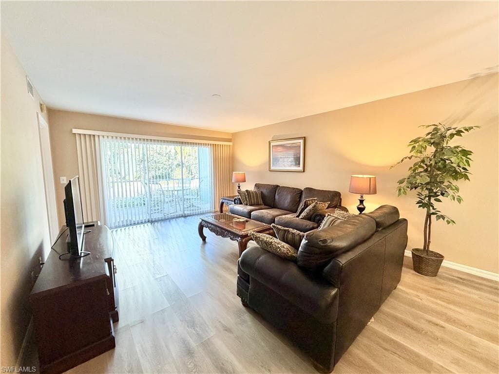 509 Roma CT 107-6