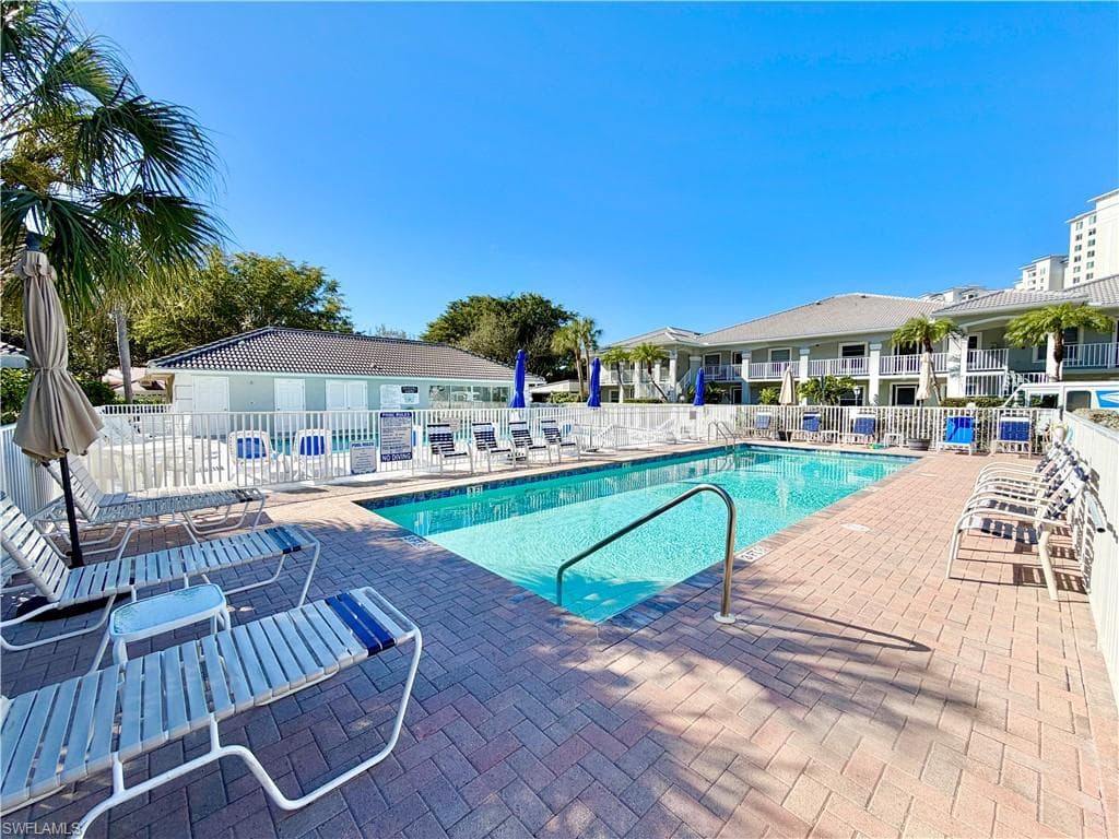 509 Roma CT 107-27