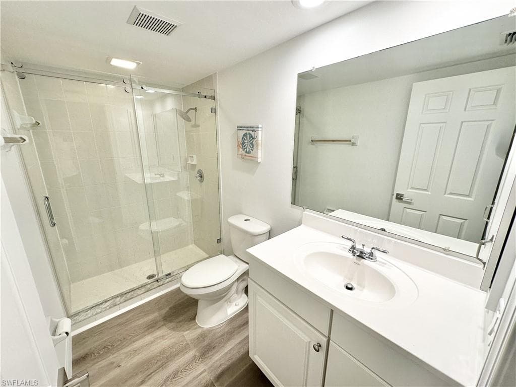 509 Roma CT 107-19