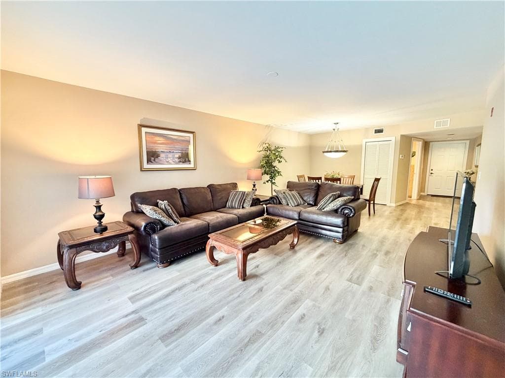 509 Roma CT 107-8
