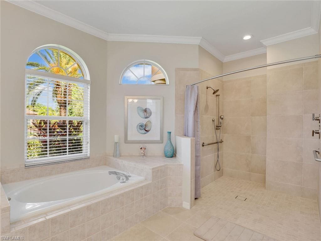8845 Lely Island CIR-36