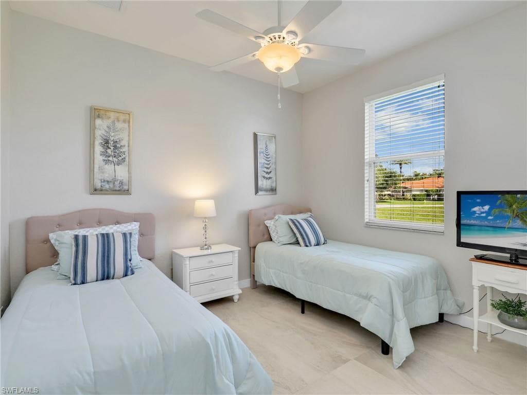 8845 Lely Island CIR-33