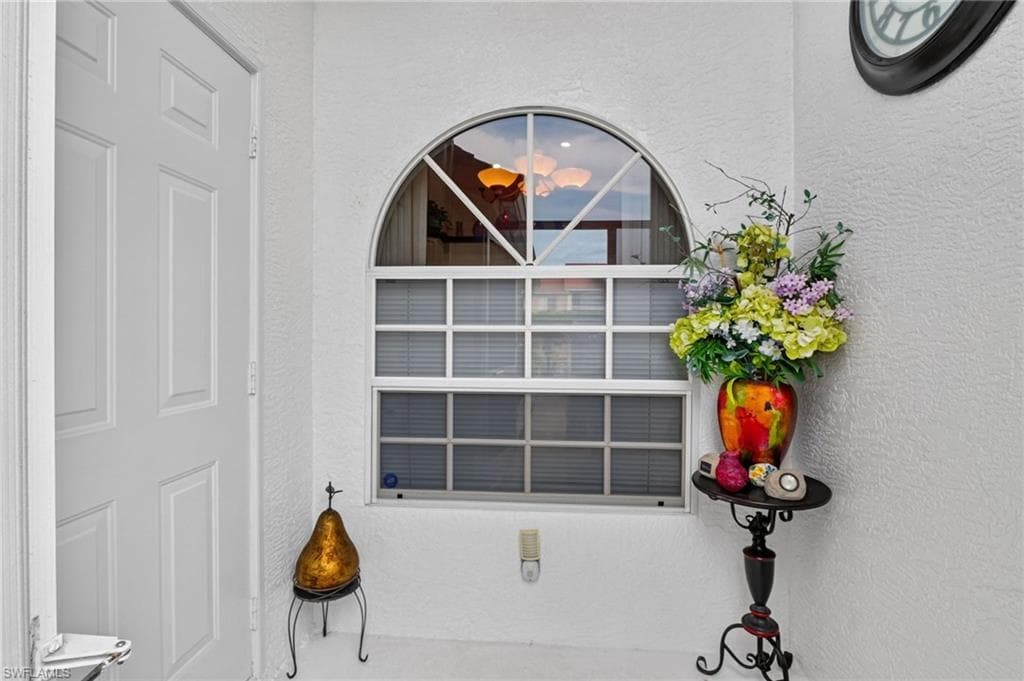 2166 Stacil CIR 17-21