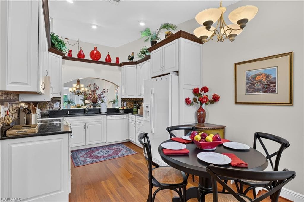 2166 Stacil CIR 17-17