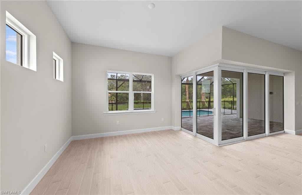 6958 Del Webb Oak Creek BLVD-16