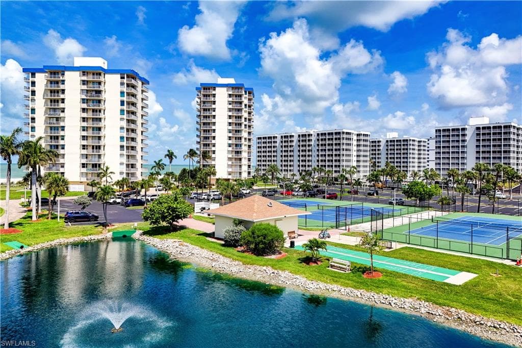 7330 Estero BLVD 601-20