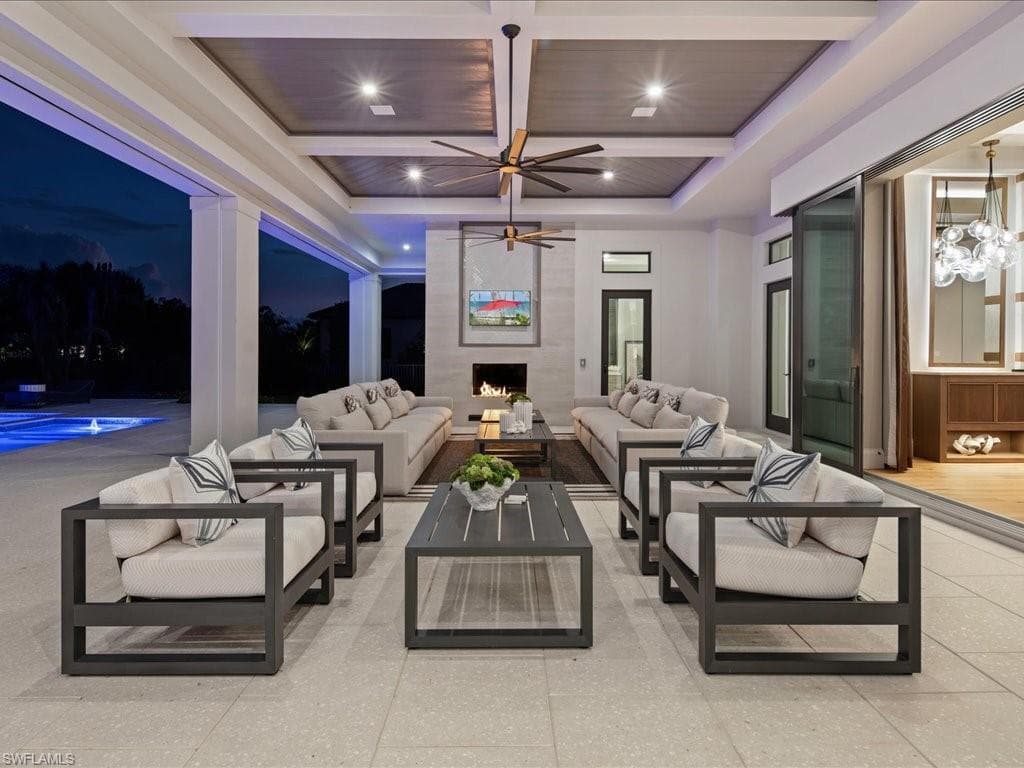 6446 Daniels RD-46