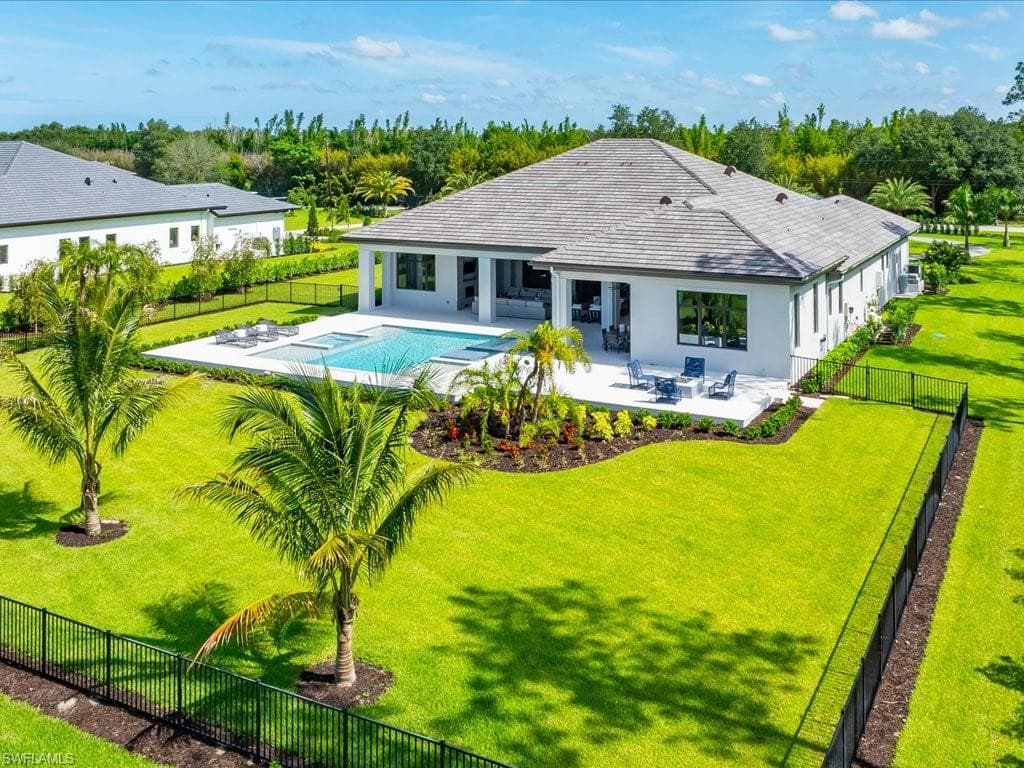 6446 Daniels RD-36