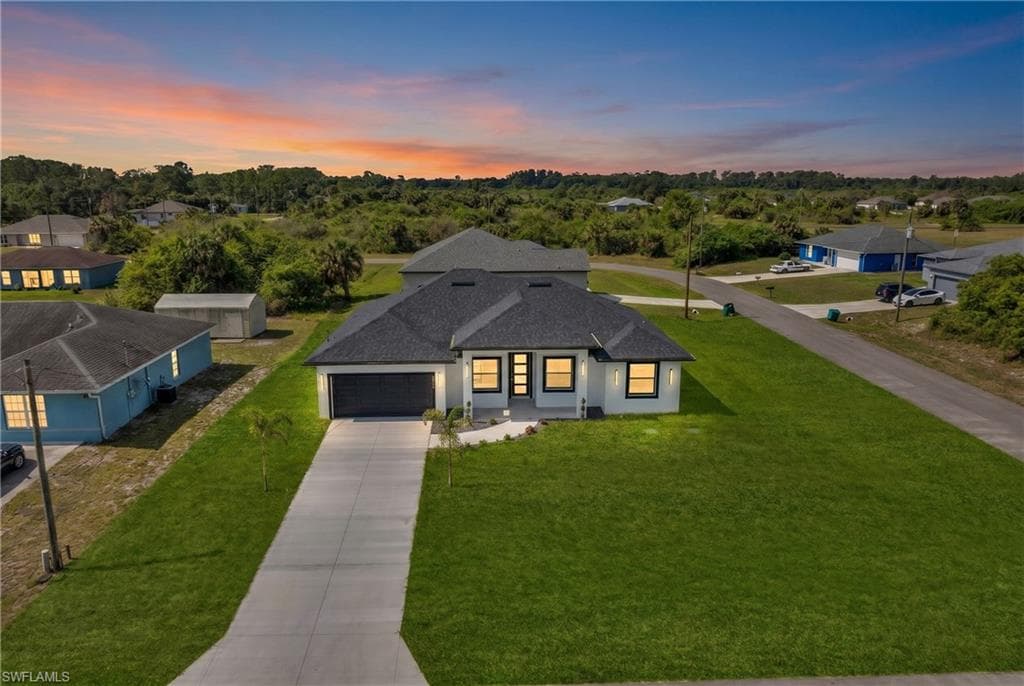 8030 SHERWOOD CIR-27