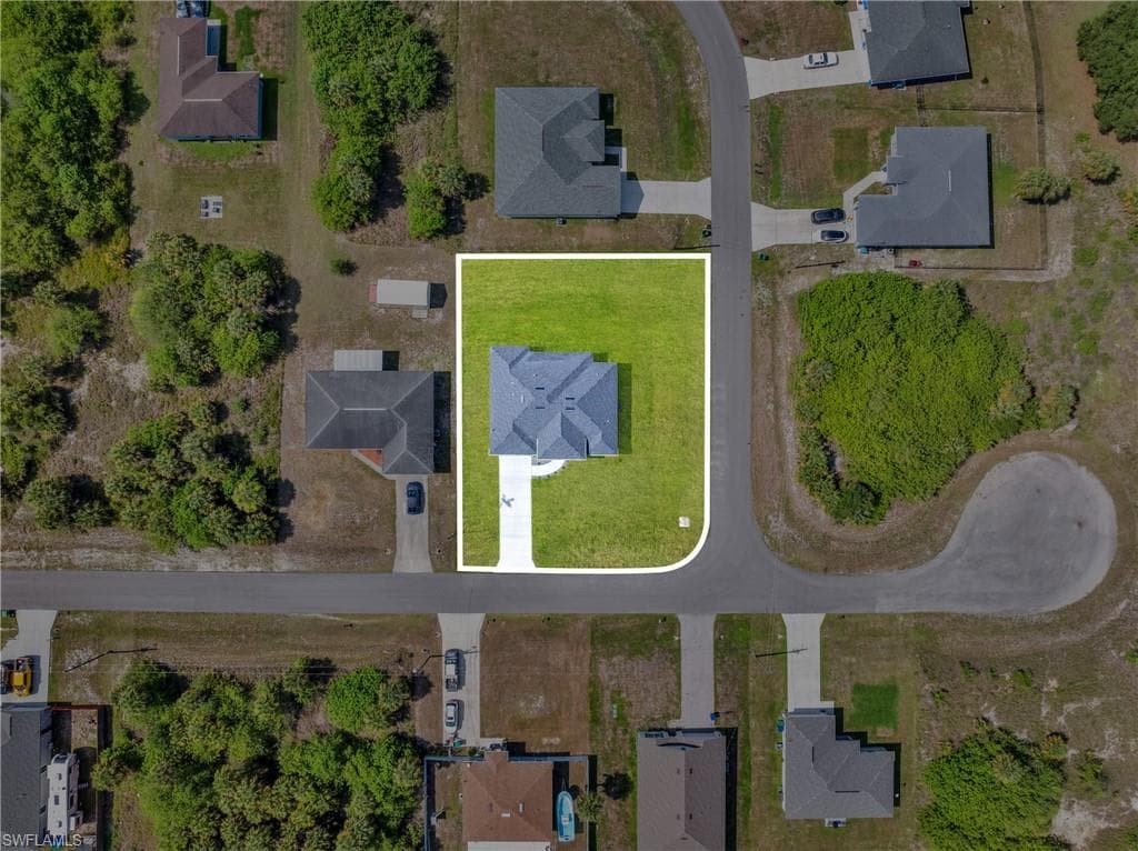 8030 SHERWOOD CIR-3