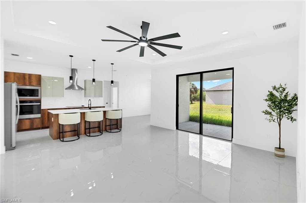 8030 SHERWOOD CIR-11